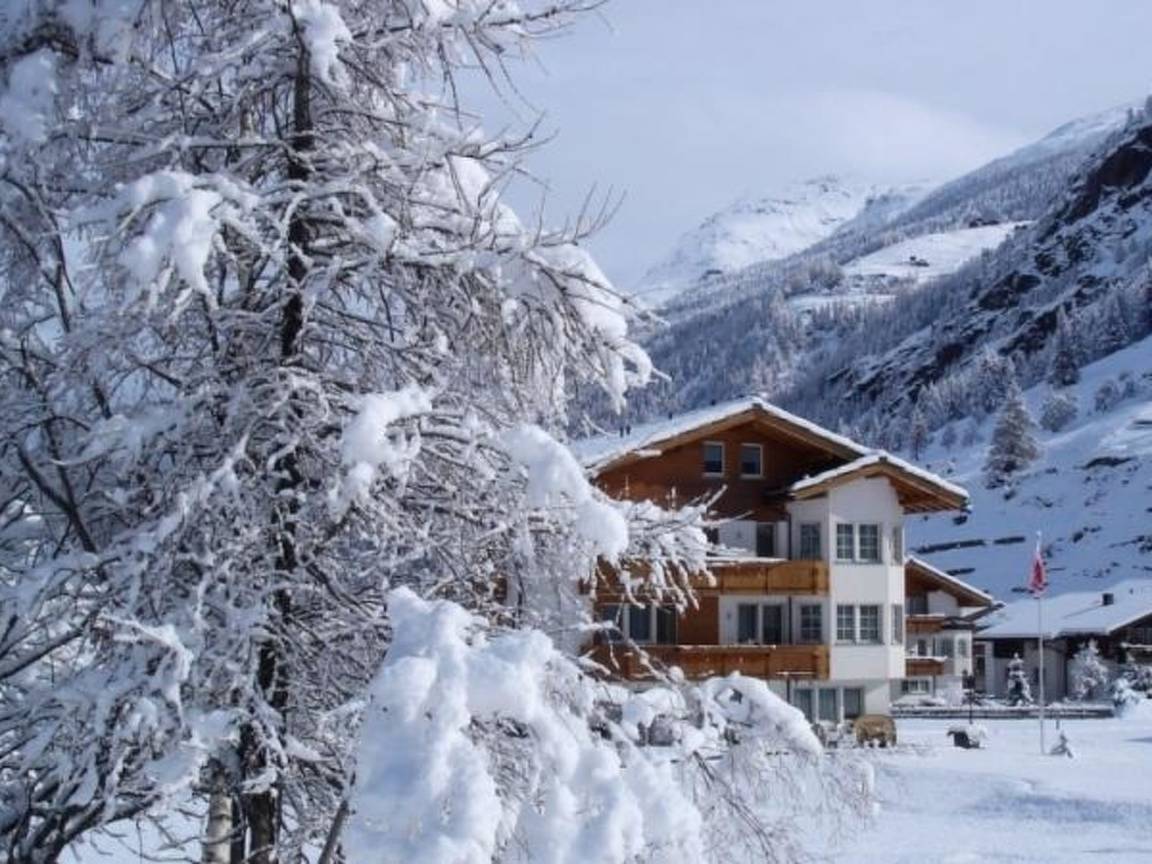 Apartment ∙ 2 Bedrooms ∙ 5 Guests - Saas-Fee
