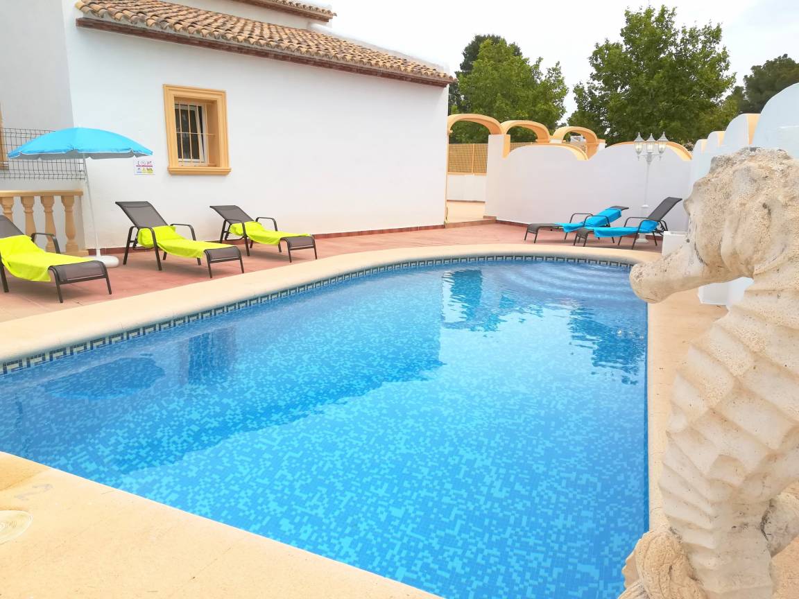 120 M² Villa ∙ 4 Schlafzimmer ∙ 8 Gäste - Xàbia