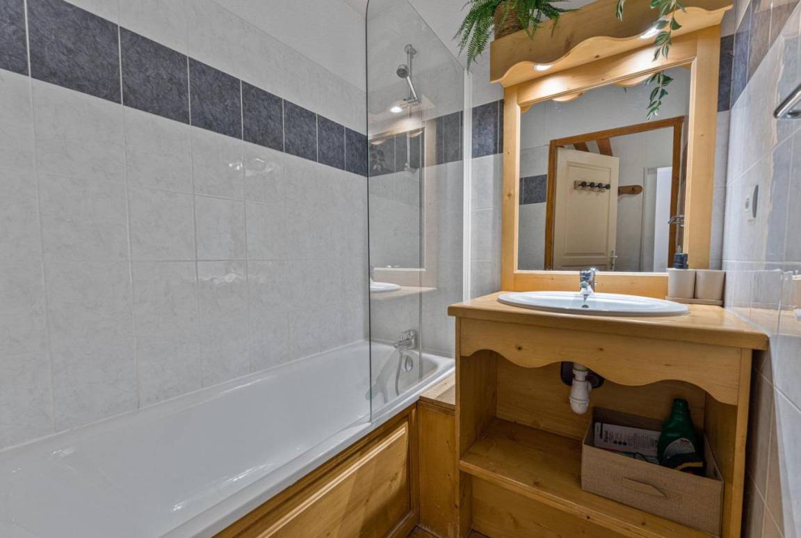 35 m² Ferienwohnung ∙ 2 Schlafzimmer ∙ 4 Gäste – Bild 4