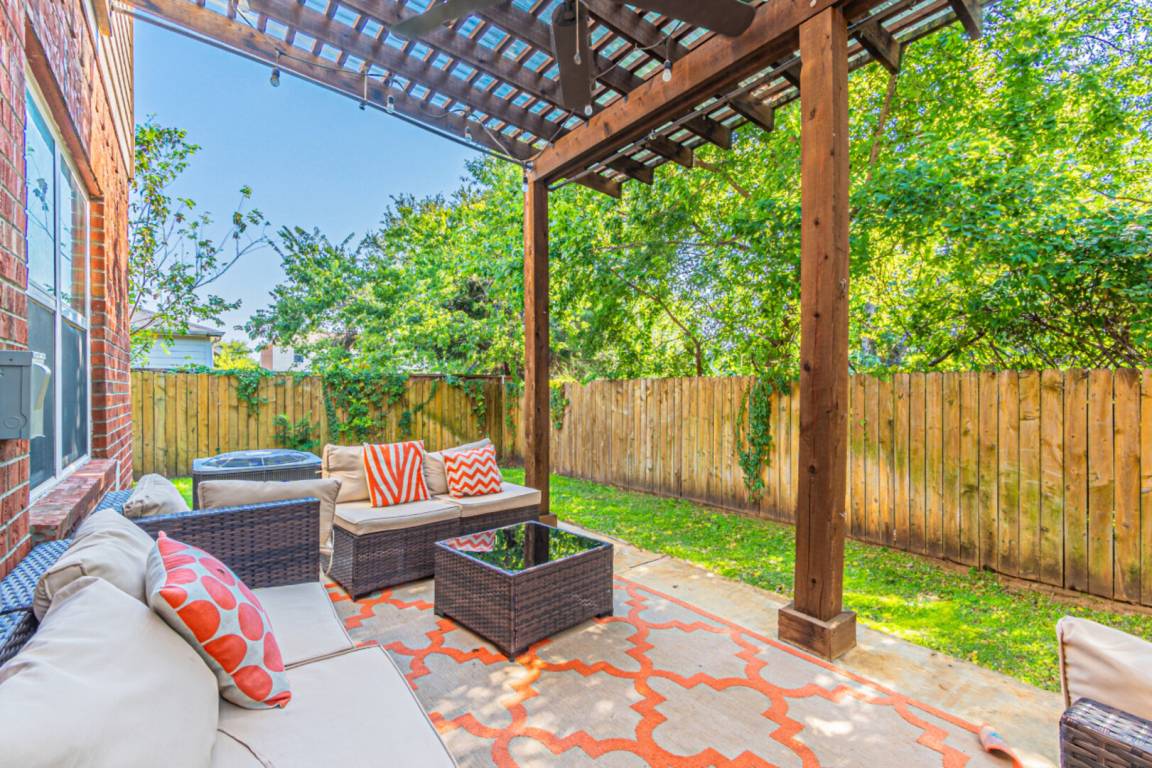 70 M² Maison De Vacances ∙ 5 Chambres ∙ 16 Personnes - Mesquite, TX
