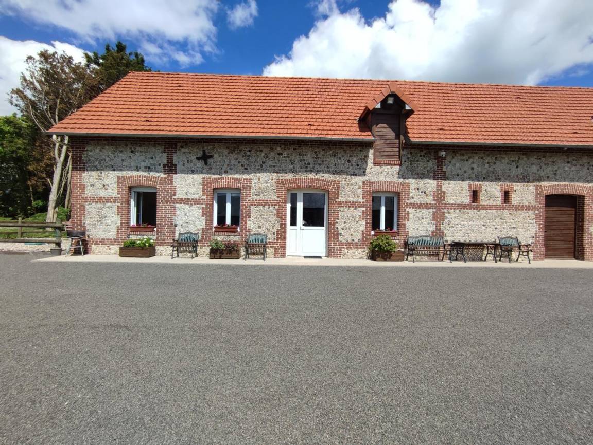 67 m&sup2; G&icirc;te 3 Schlafzimmer 6 G&auml;ste