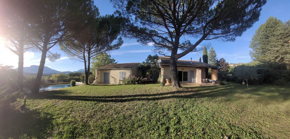 180 M² Maison De Vacances ∙ 5 Chambres ∙ 10 Personnes - Laragne-Montéglin
