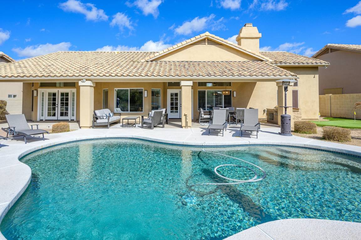 228 M² House ∙ 3 Bedrooms ∙ 6 Guests - Cave Creek, AZ