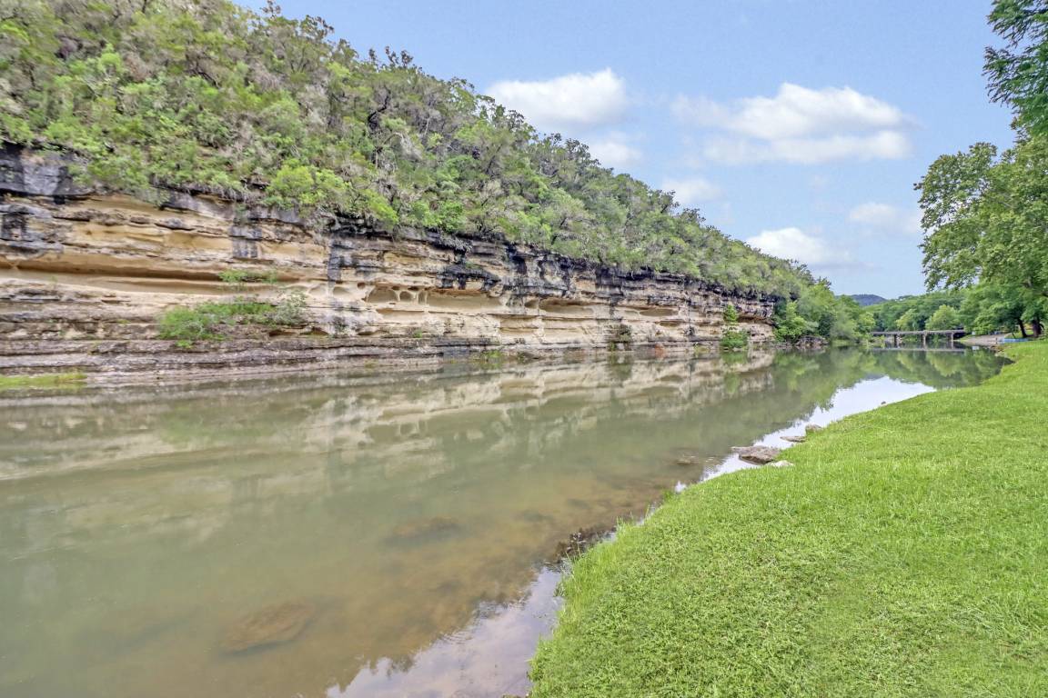 130 M² Apartamento ∙ 2 Habitaciones ∙ 6 Huéspedes - Canyon Lake, TX