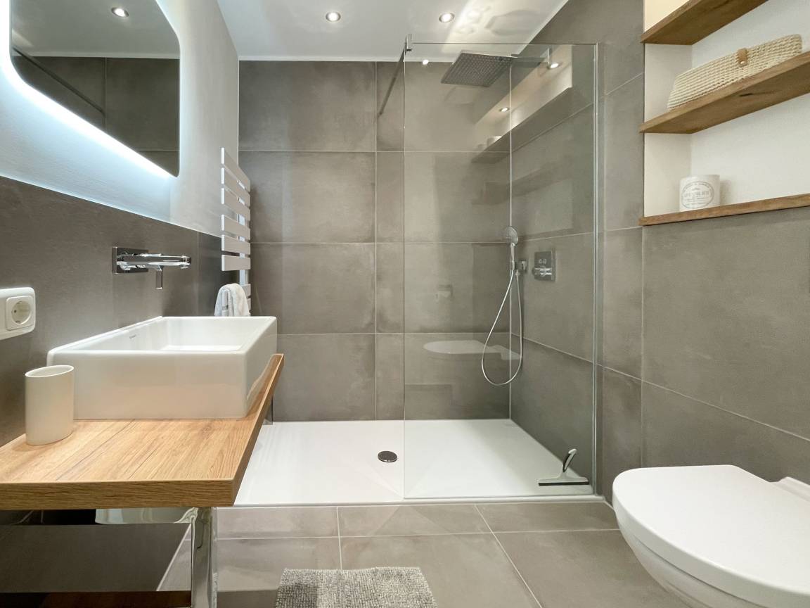 45 m² Ferienwohnung ∙ 1 Schlafzimmer ∙ 3 Gäste – Bild 17