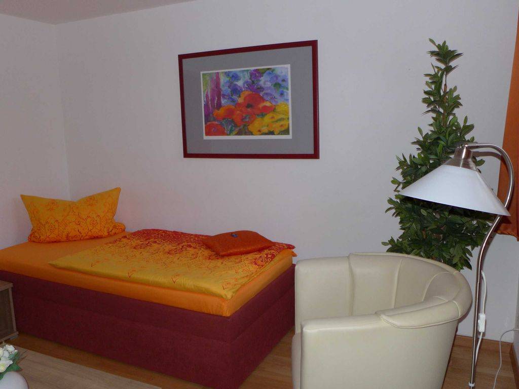 40 M² Ferienwohnung ∙ 1 Schlafzimmer ∙ 2 Gäste - Neubrandenburg