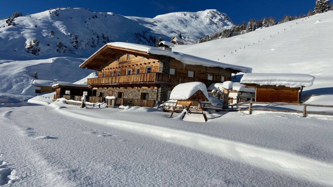300 M² Ferienhaus ∙ 7 Schlafzimmer ∙ 14 Gäste - Schwaz