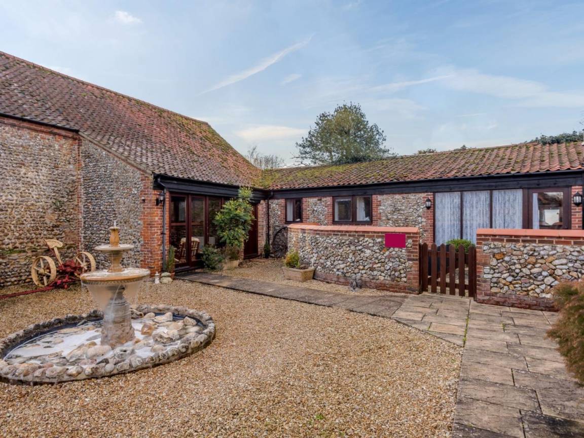 Cottage ∙ 2 Bedrooms ∙ 3 Guests - Fakenham