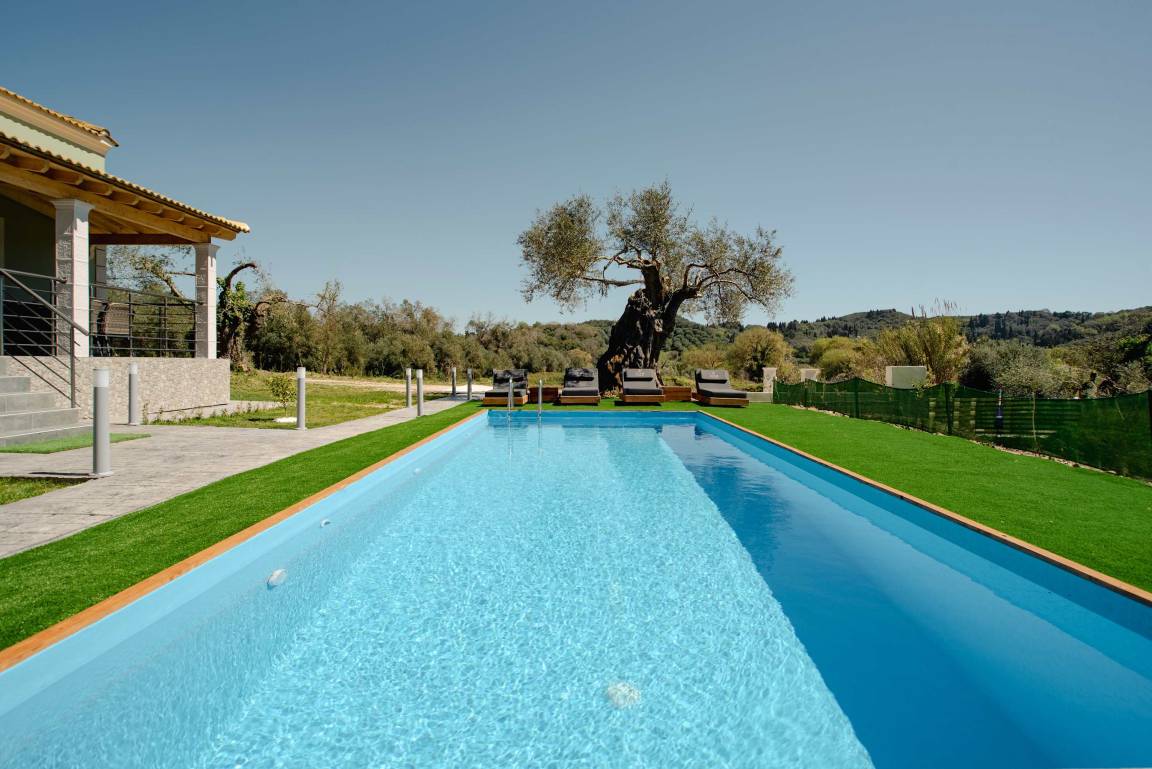 120 M² Villa ∙ 3 Bedrooms ∙ 7 Guests - Kavos
