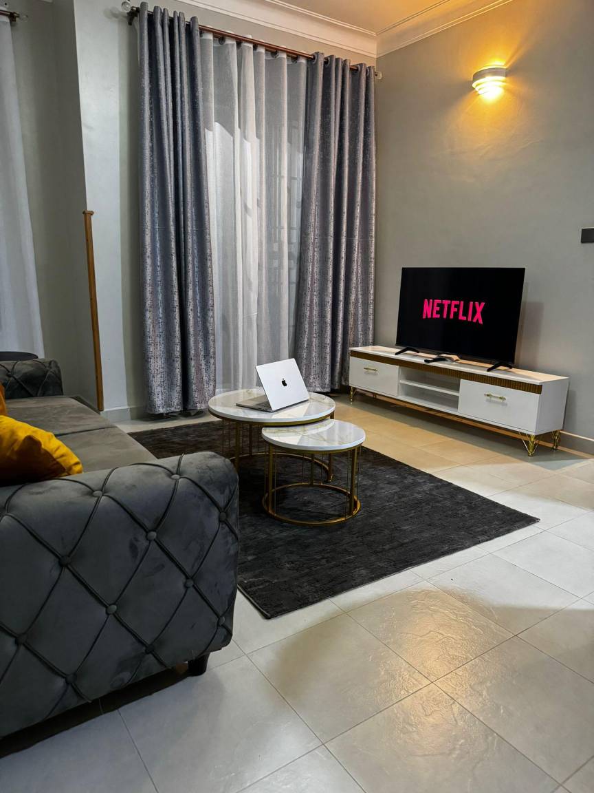 40 M² Apartment ∙ 1 Bedroom ∙ 4 Guests - Kampala