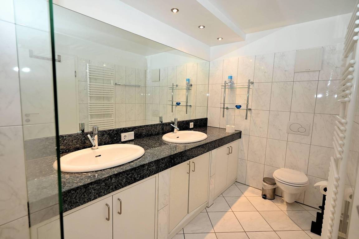95 m² Ferienwohnung ∙ 2 Schlafzimmer ∙ 5 Gäste – Bild 13