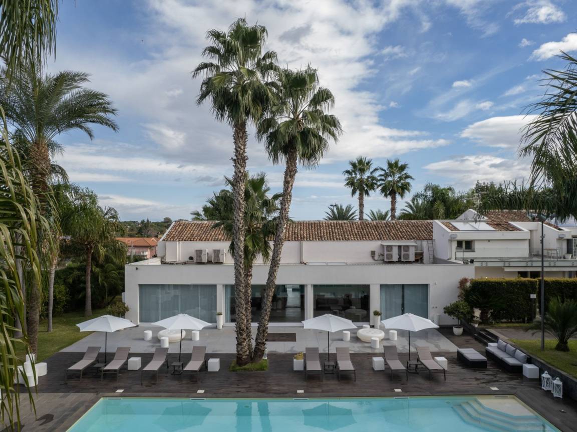 95 M² Apartment ∙ 3 Bedrooms ∙ 7 Guests - Taormina