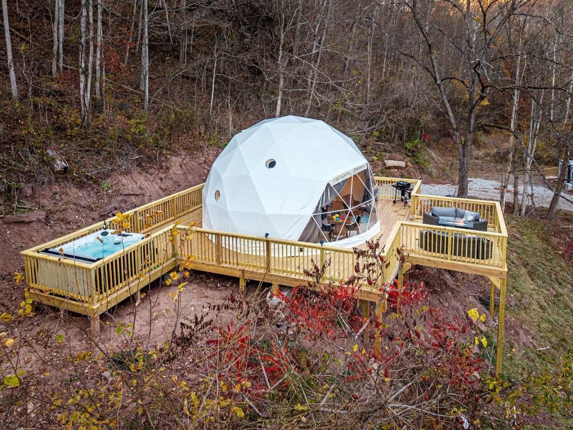 Camping ∙ 1 Bedroom ∙ 4 Guests - West Virginia