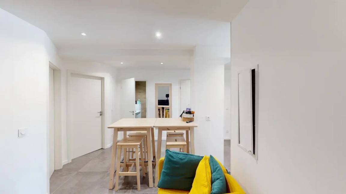 79 M² Habitación Privada ∙ 1 Habitación ∙ 1 Huésped - Annemasse