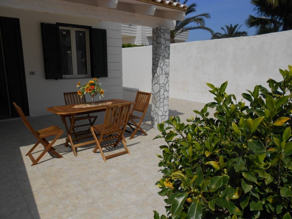 70 M² Villa Vacanza ∙ 2 Camere Da Letto ∙ 5 Ospiti - Taviano
