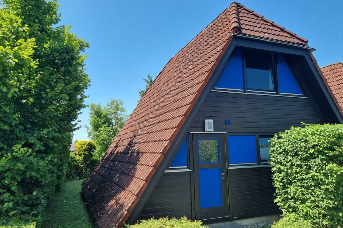 70 M² Ferienhaus ∙ 2 Schlafzimmer ∙ 5 Gäste - Friedrichshafen