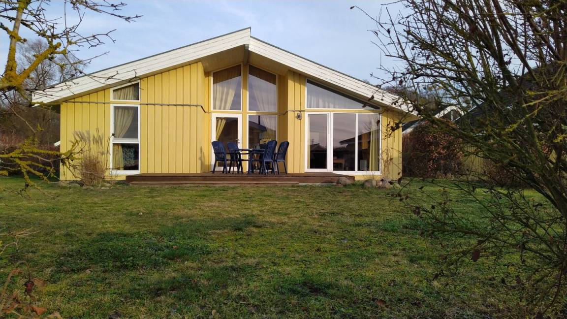 77 M² Ferienhaus ∙ 2 Schlafzimmer ∙ 4 Gäste - Rechlin