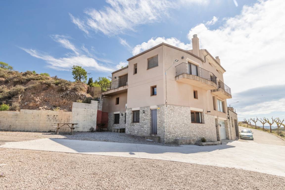 120 M² Farmhouse ∙ 5 Bedrooms ∙ 10 Guests - Talavera