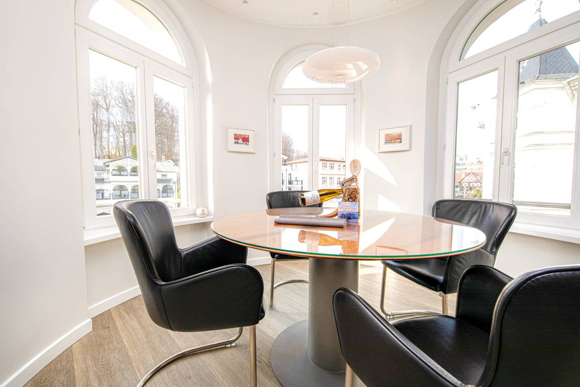 92 m² Ferienwohnung ∙ 2 Schlafzimmer ∙ 4 Gäste – Bild 1