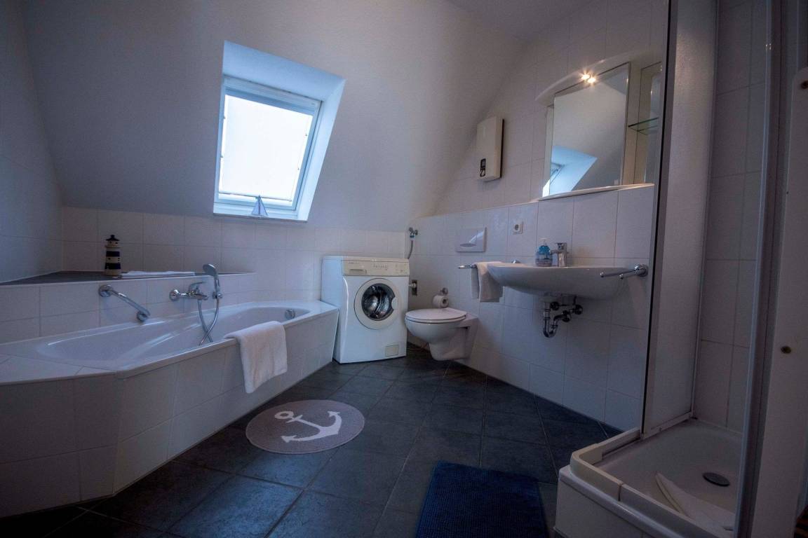 78 m² Ferienwohnung ∙ 2 Schlafzimmer ∙ 4 Gäste – Bild 4