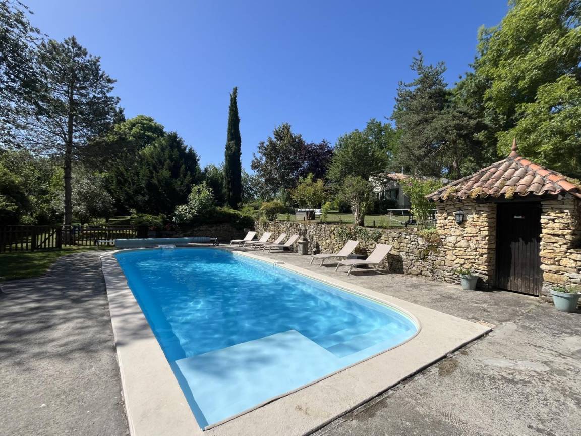 64 M² Gîte ∙ 1 Chambre ∙ 2 Personnes - Ariège