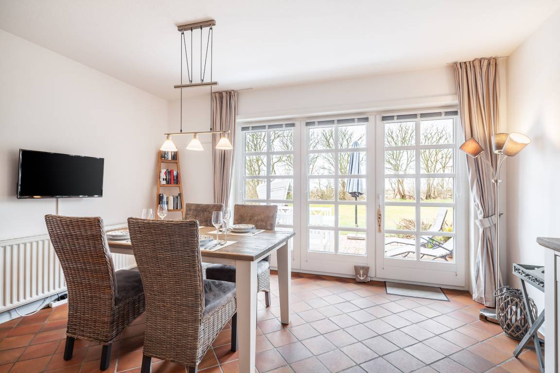95 m² Ferienhaus ∙ 2 Schlafzimmer ∙ 4 Gäste – Bild 2