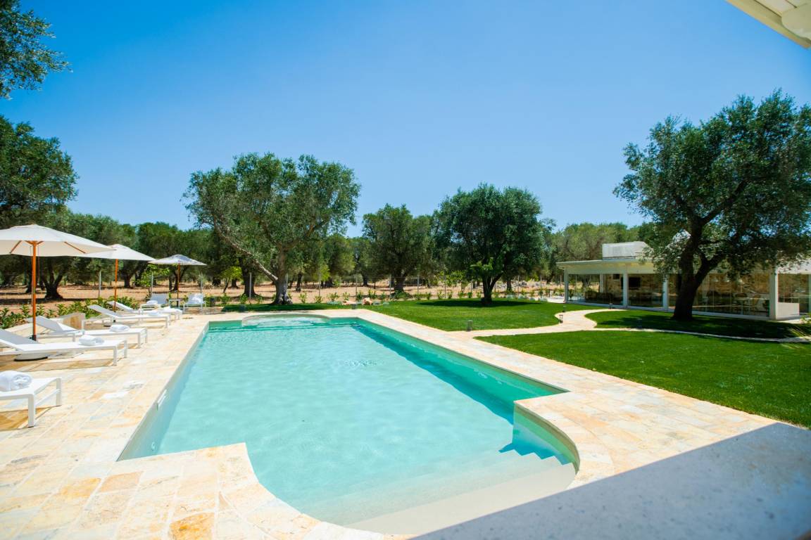 Casa a Francavilla Fontana con giardino e piscina