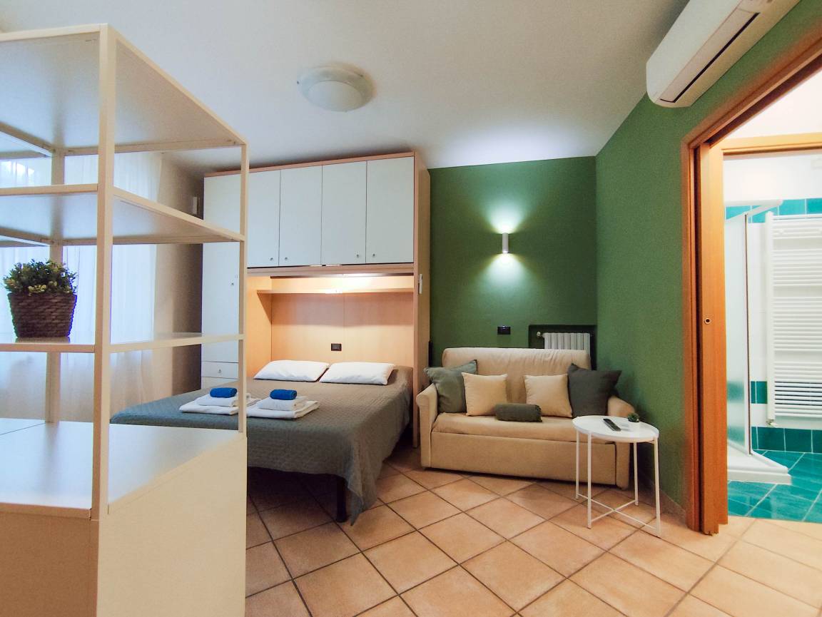 45 M² Apartment ∙ 2 Guests - Desenzano del Garda