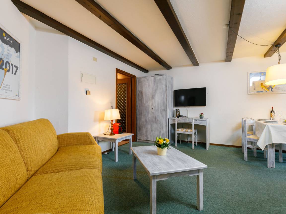 48 M² Apartment ∙ 1 Bedroom ∙ 4 Guests - Silvaplana