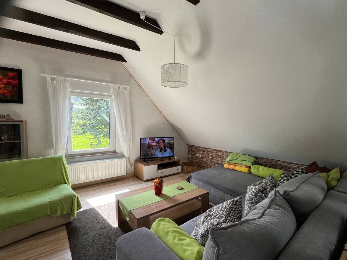 80 m² Ferienwohnung ∙ 1 Schlafzimmer ∙ 6 Gäste – Bild 4