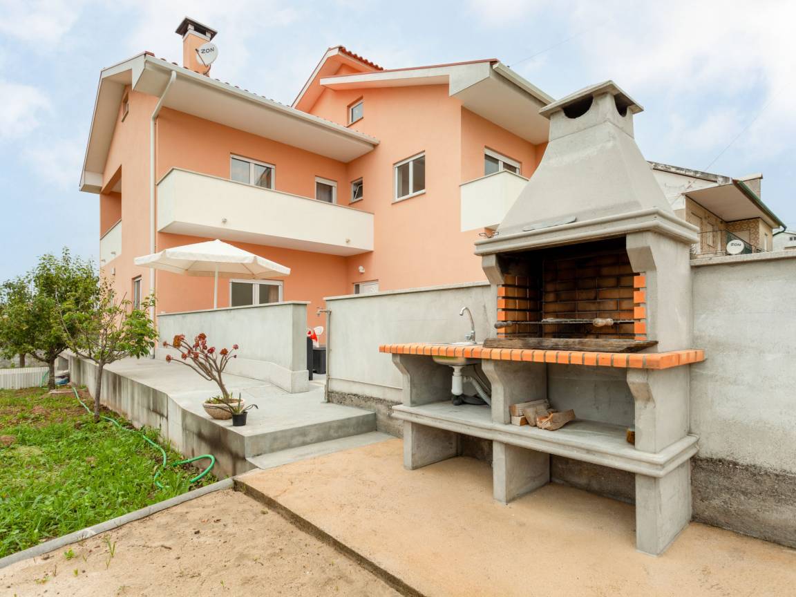 230 M² Casa ∙ 4 Habitaciones ∙ 8 Huéspedes - Esposende
