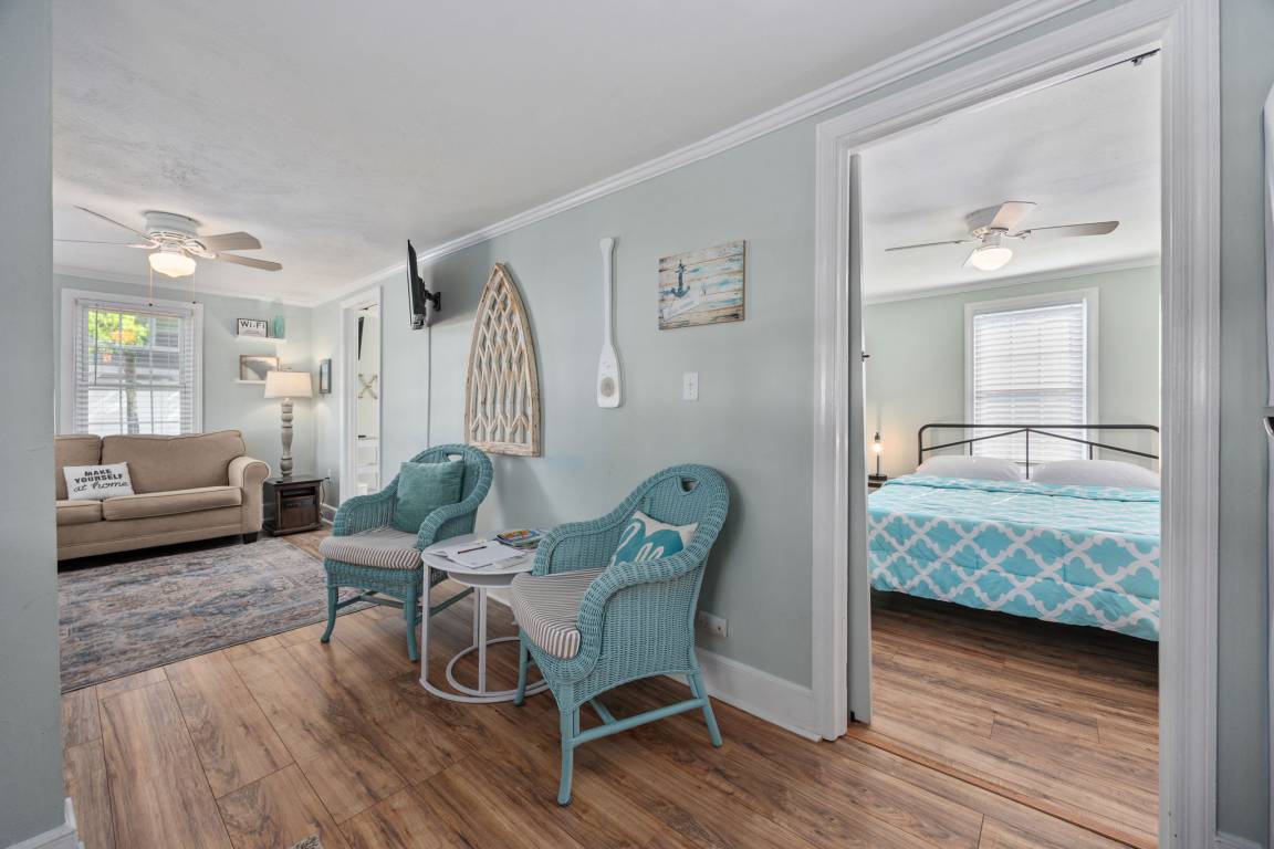 84 M² House ∙ 2 Bedrooms ∙ 4 Guests - Garden City, SC