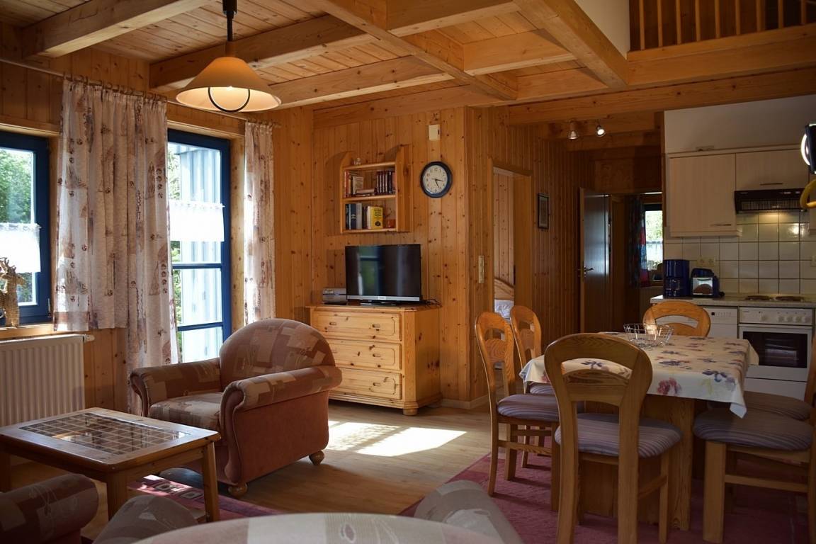 75 m² Ferienhaus ∙ 3 Schlafzimmer ∙ 6 Gäste – Bild 2