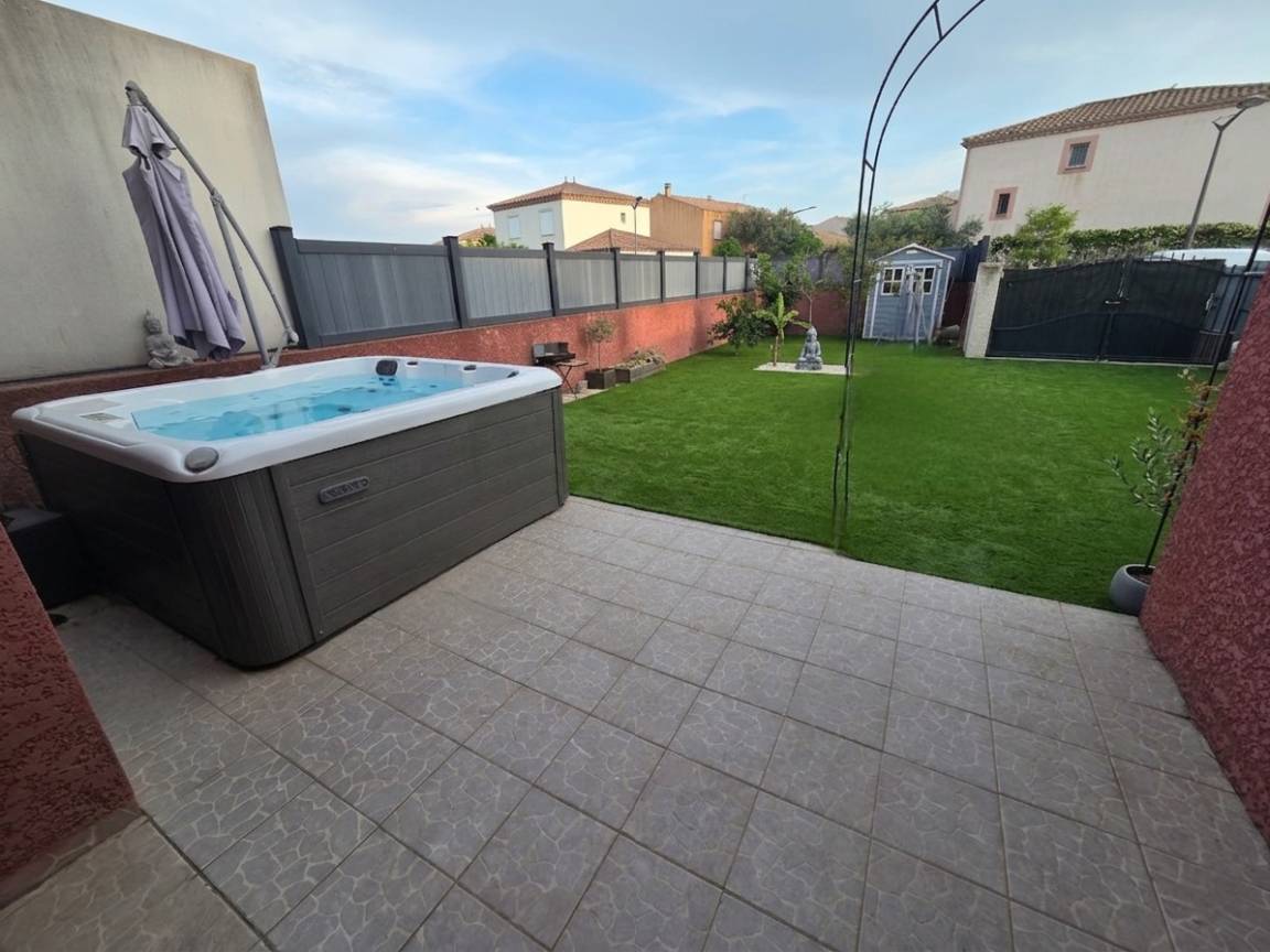 110 M² Villa ∙ 2 Bedrooms ∙ 4 Guests - Béziers