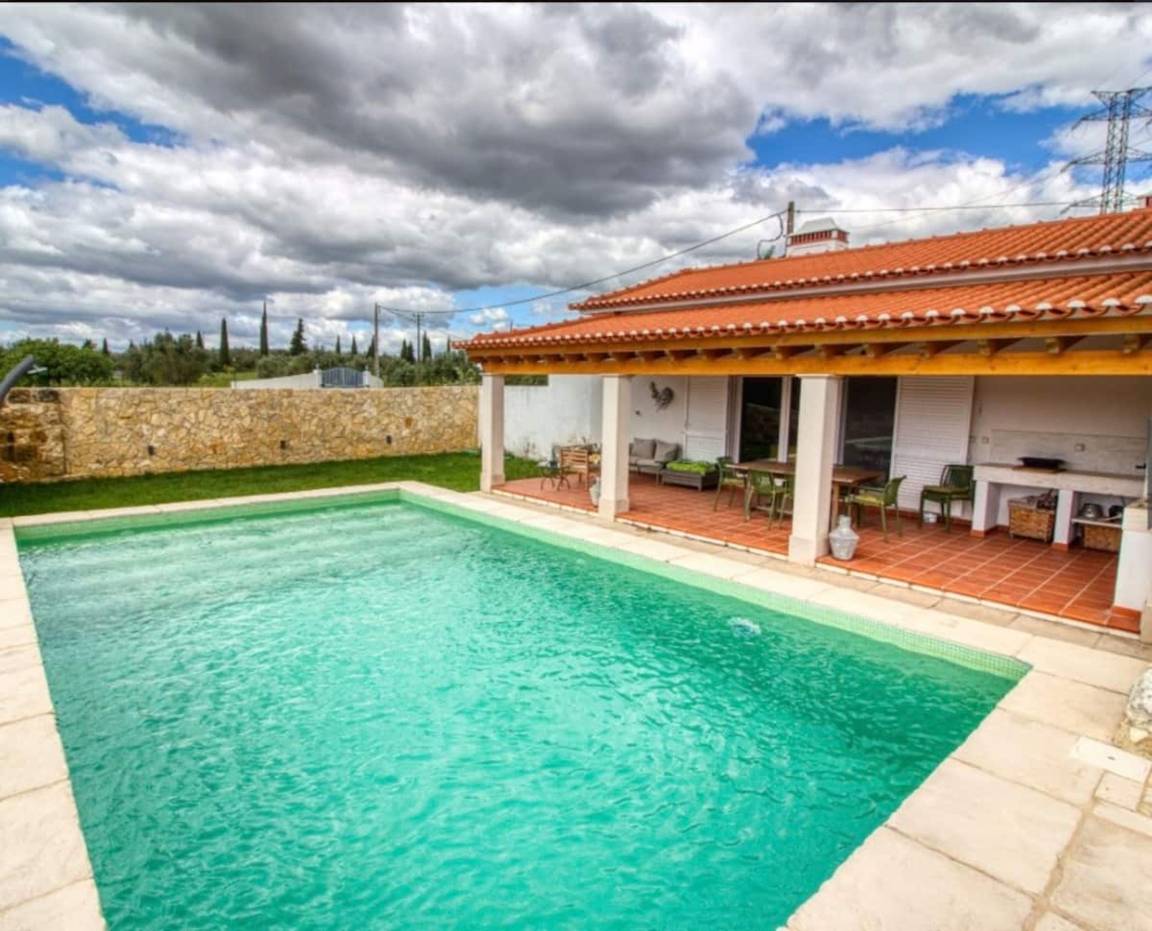 Apartamento ∙ 3 Quartos ∙ 7 Hóspedes - Alcanena