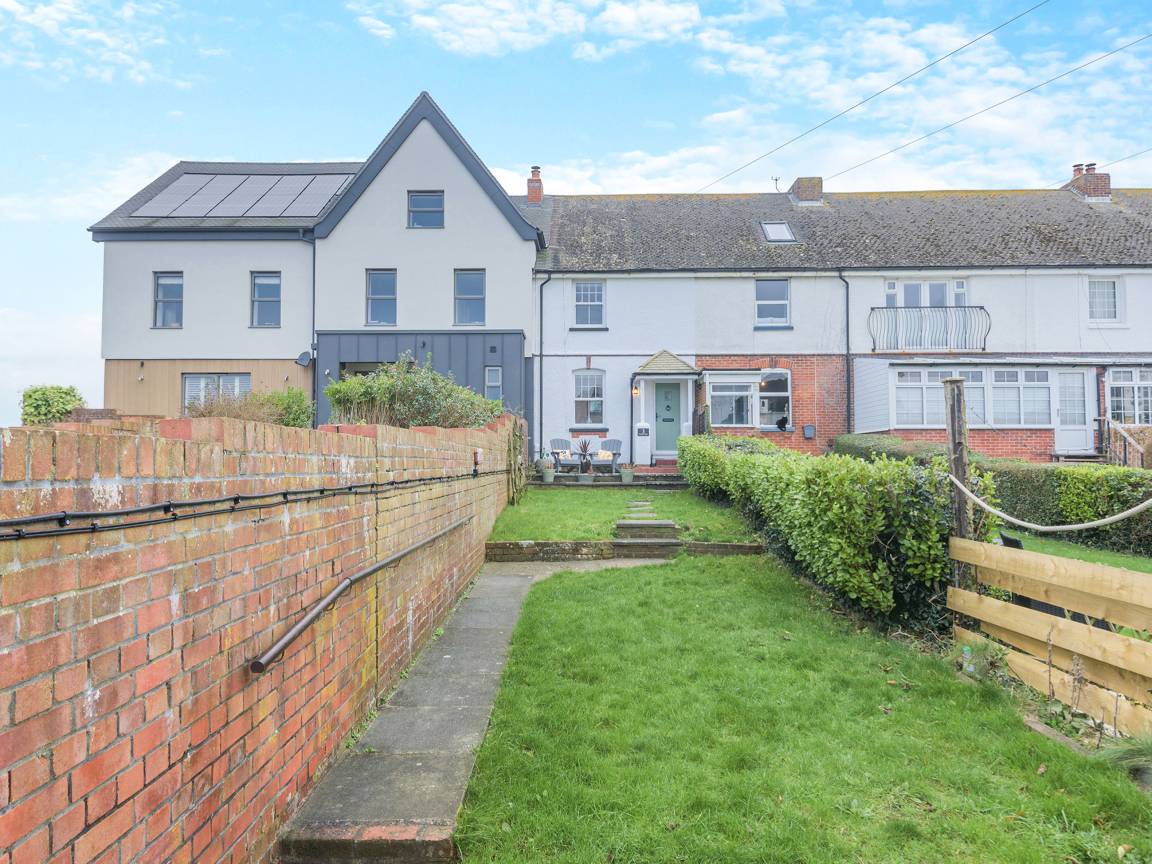 Cottage ∙ 2 Bedrooms ∙ 4 Guests - Portsmouth