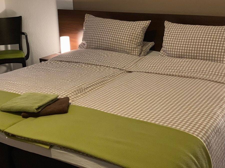 24 m&sup2; Privatzimmer 1 Schlafzimmer 2 G&auml;ste