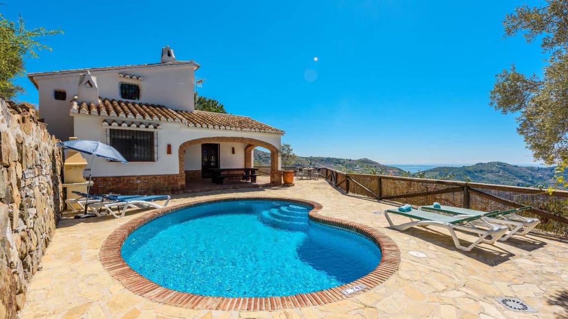 100 M² House ∙ 2 Bedrooms ∙ 4 Guests - Cómpeta