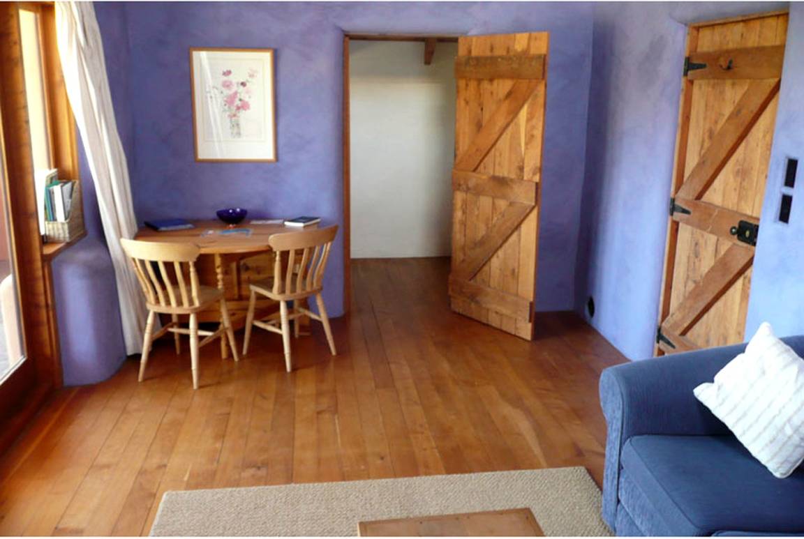 House ∙ 1 Bedroom ∙ 2 Guests 3