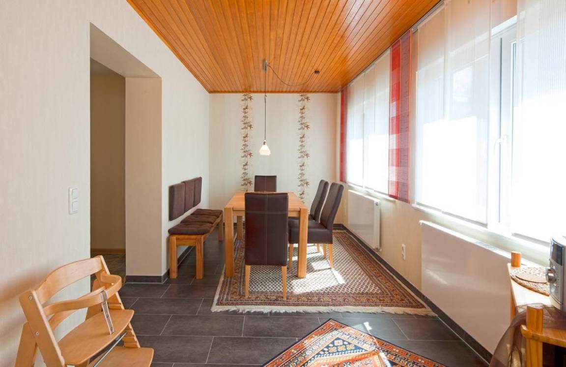 130 M² Ferienhaus ∙ 4 Schlafzimmer ∙ 8 Gäste - Juist