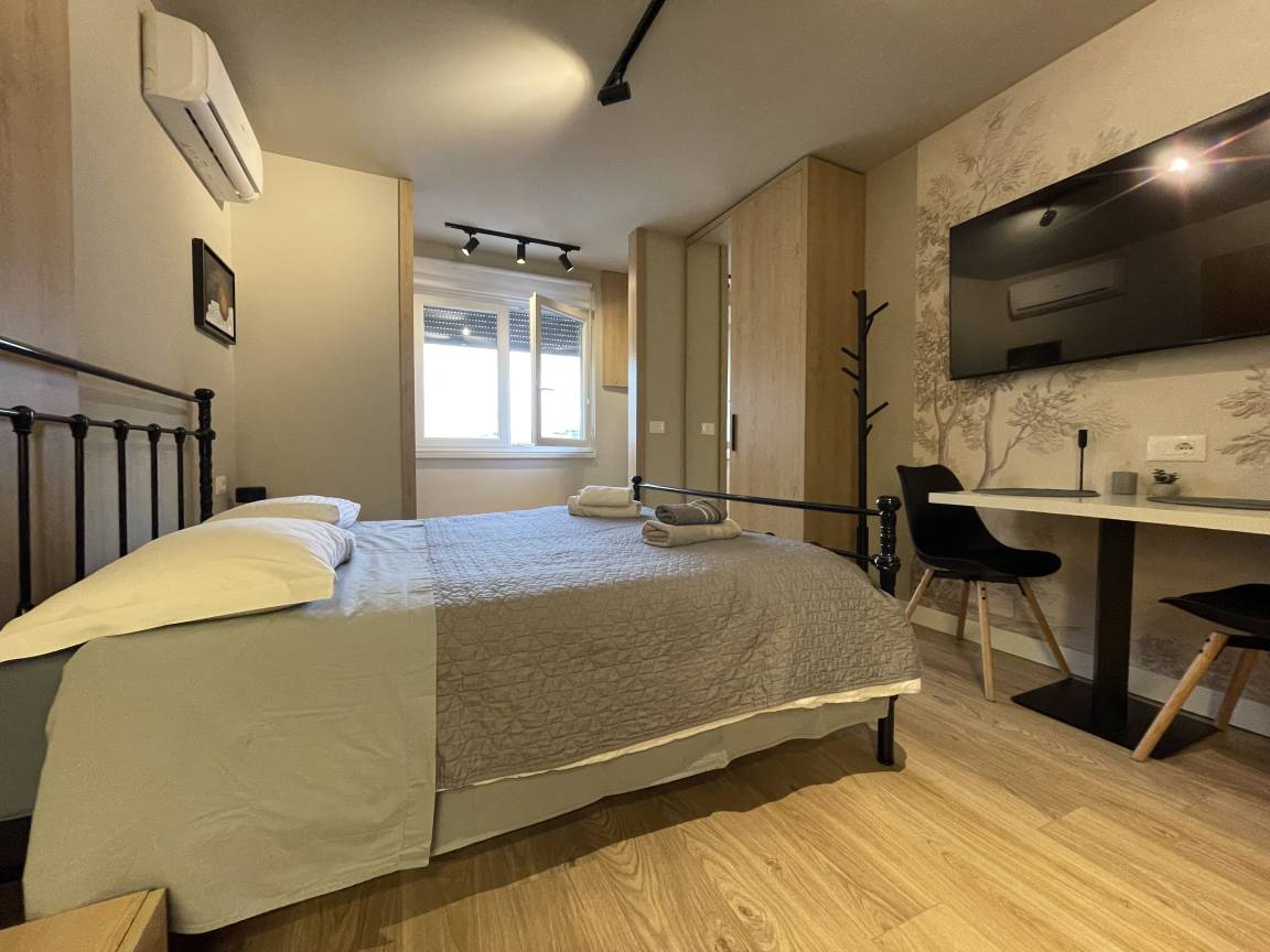 27 M² Studio ∙ 1 Schlafzimmer ∙ 2 Gäste - Tirana