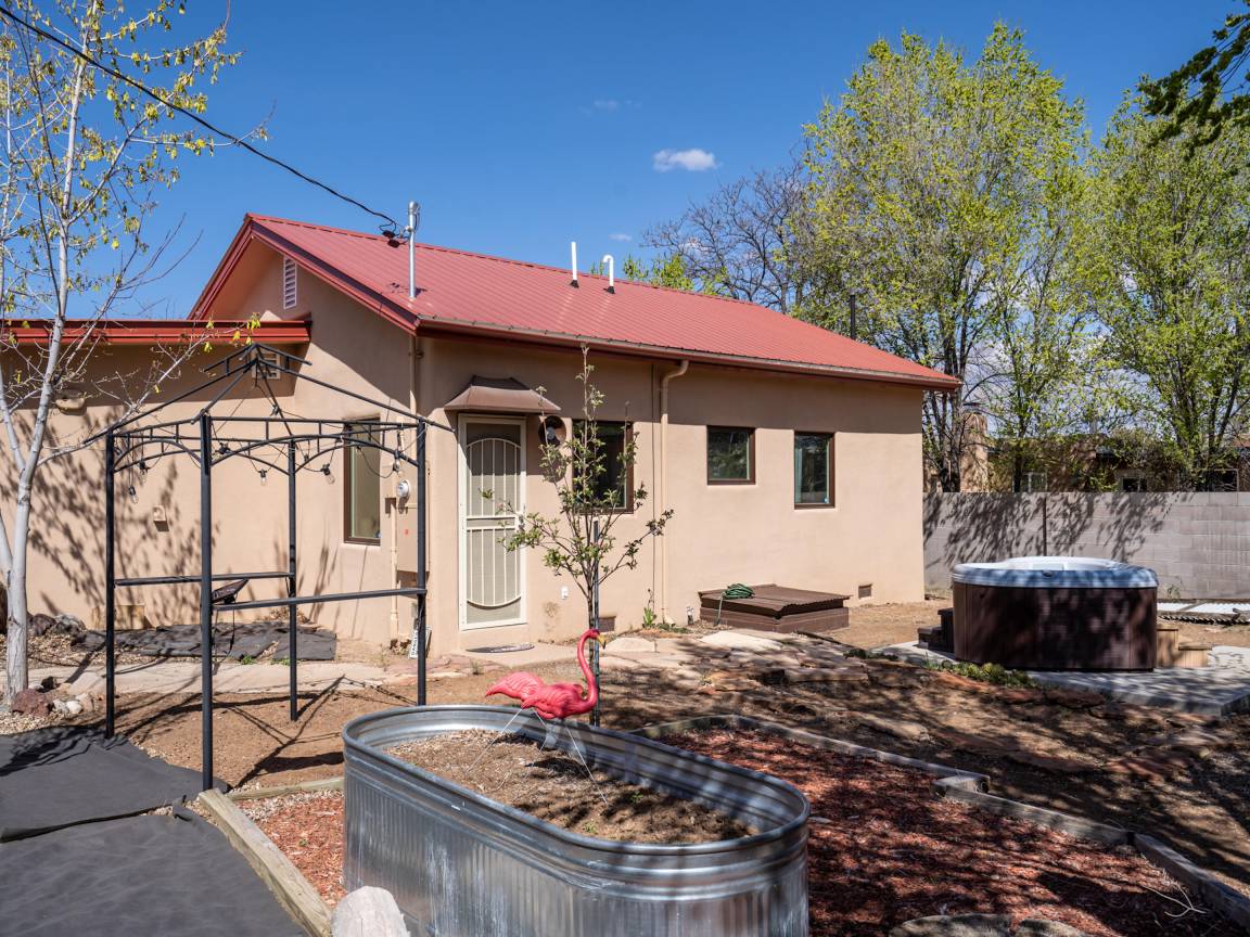 101 M² House ∙ 2 Bedrooms ∙ 4 Guests - Santa Fe, NM