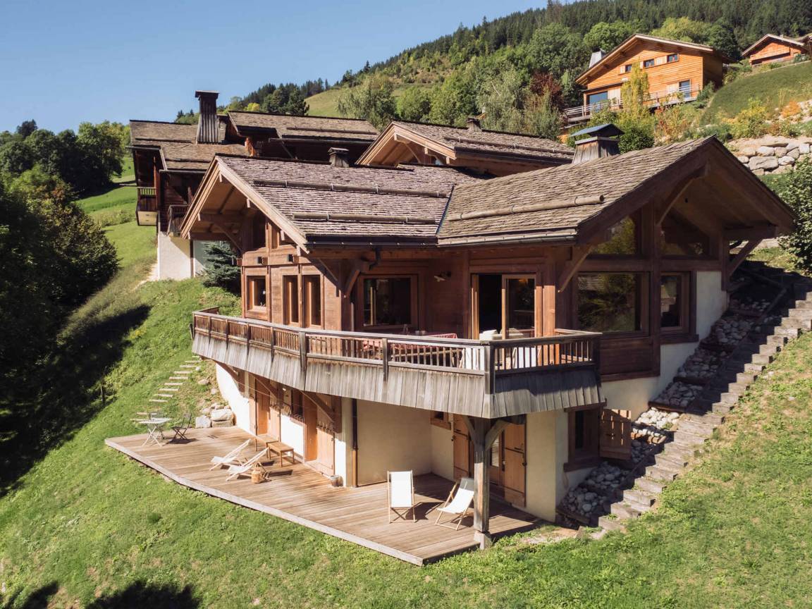 209 M² Chalet ∙ 6 Slaapkamers ∙ 14 Gasten - Manigod