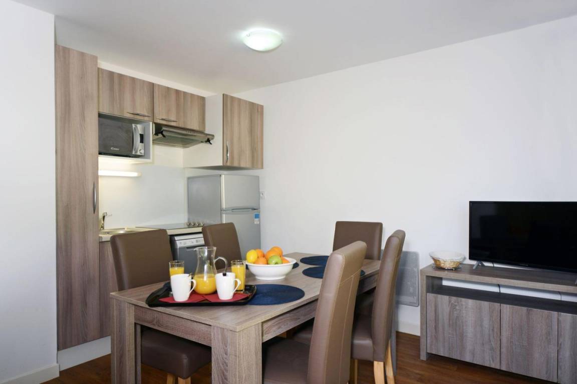 44 m² Ferienwohnung ∙ 1 Schlafzimmer ∙ 6 Gäste – Bild 8