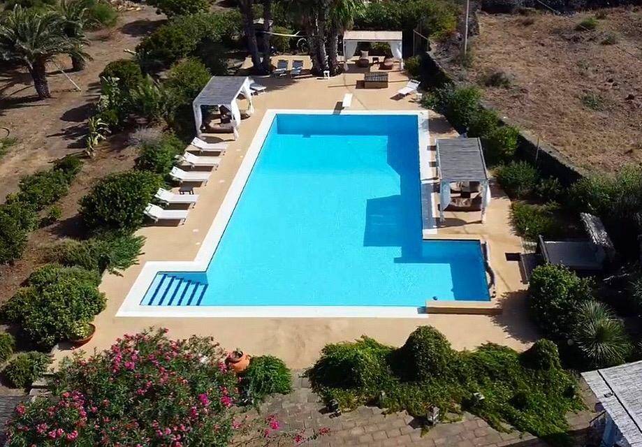 Appartamento a Pantelleria con barbecue, terrazza e piscina