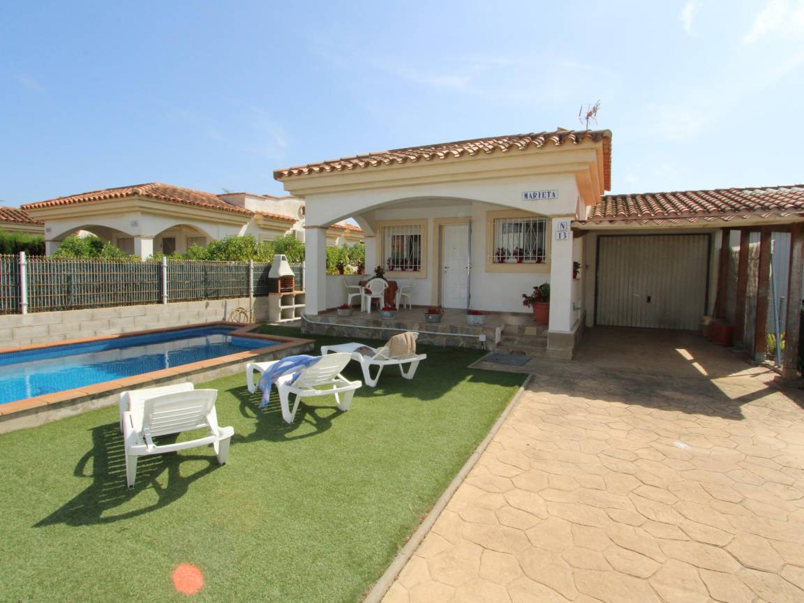 80 M² Casa ∙ 2 Habitaciones ∙ 4 Huéspedes - Riumar