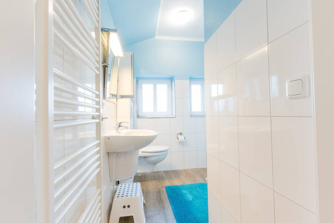 70 m² Ferienhaus ∙ 2 Schlafzimmer ∙ 4 Gäste – Bild 12