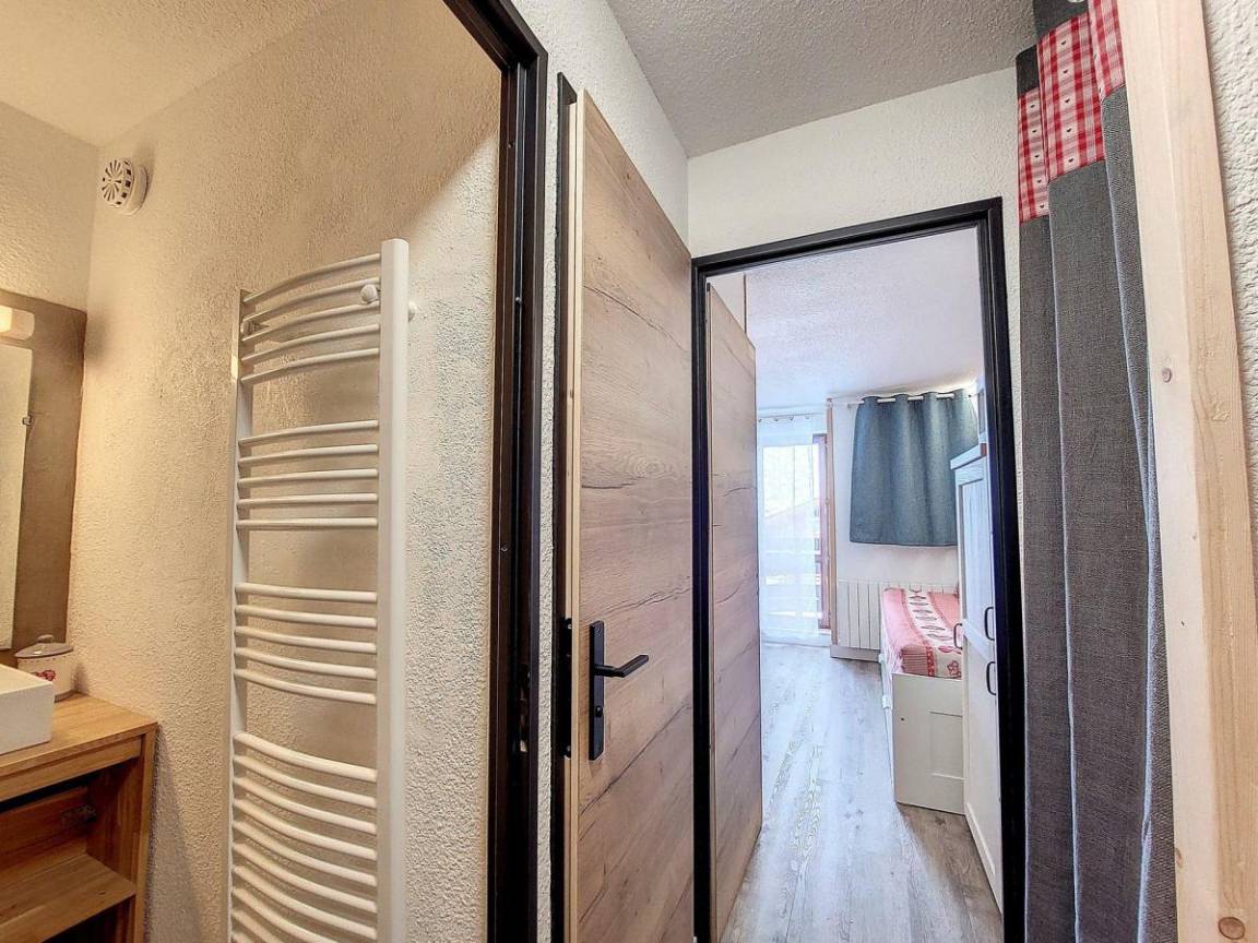 26 m² Ferienwohnung ∙ 1 Schlafzimmer ∙ 6 Gäste – Bild 5