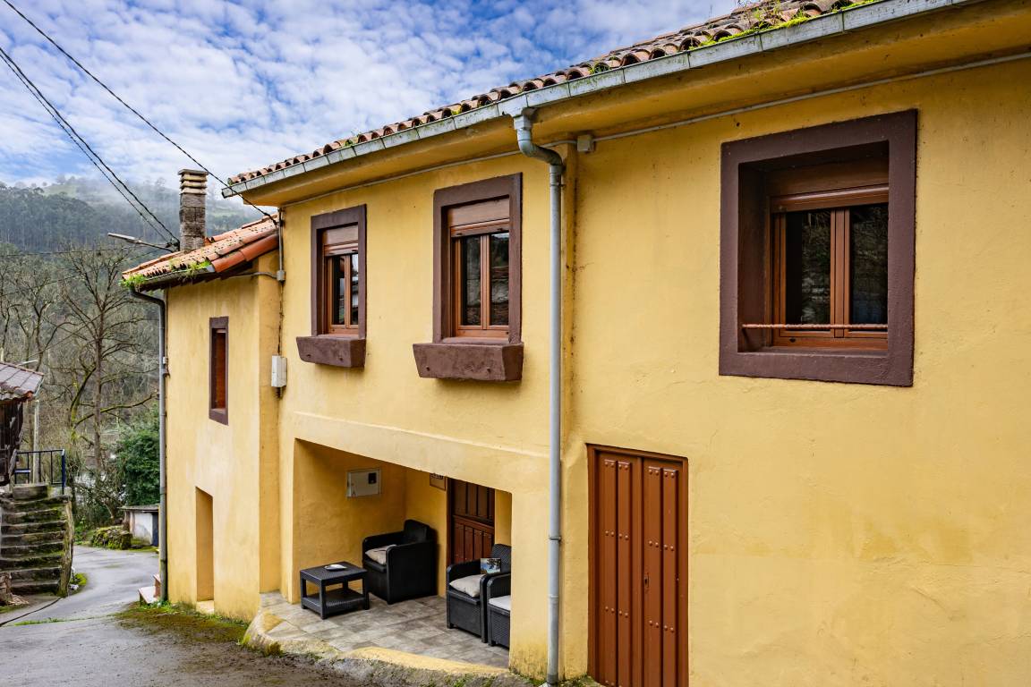 60 M² Apartamento ∙ 2 Habitaciones ∙ 4 Huéspedes - Pravia
