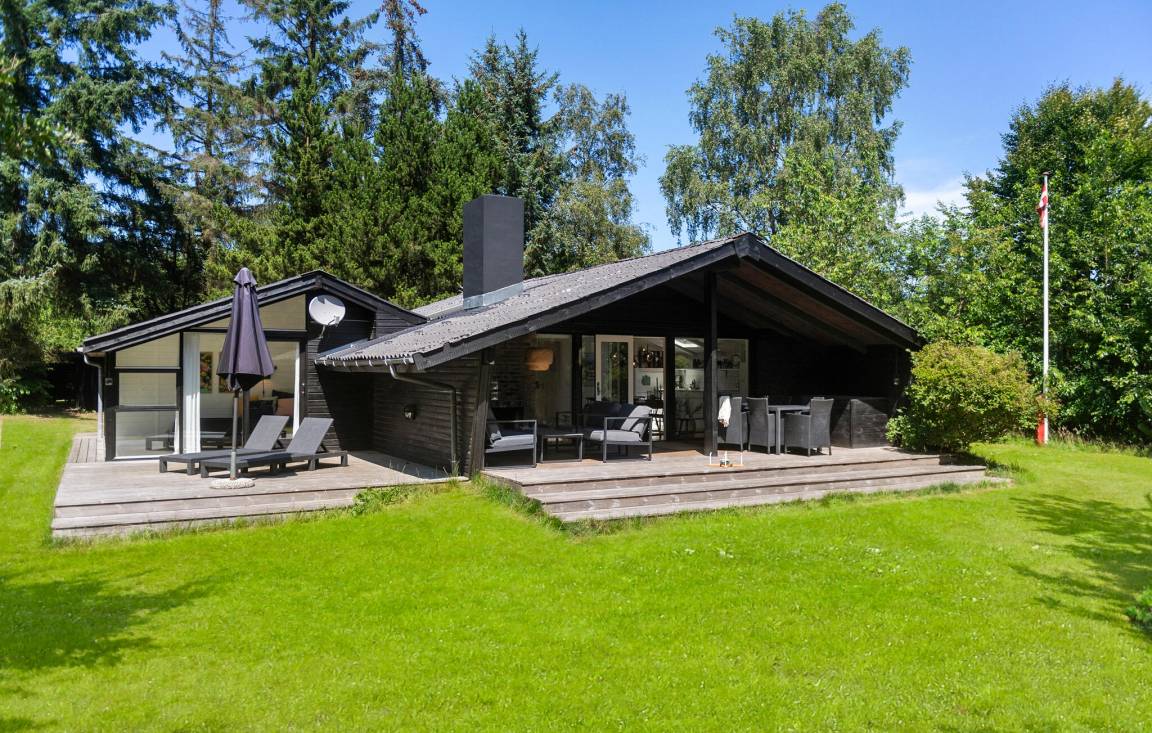 73 M² Ferienhaus ∙ 4 Schlafzimmer ∙ 4 Gäste - Blåvand